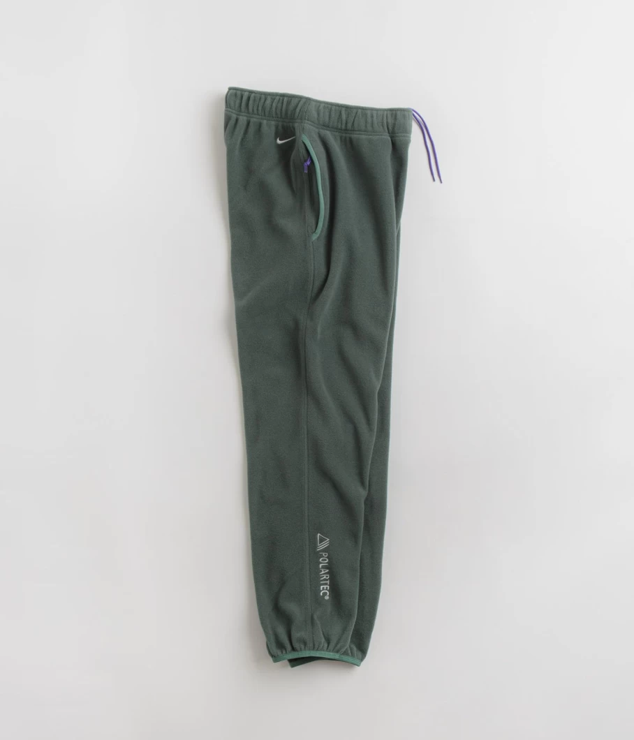 Nike ACG Men's Polartec Wolf Tree Water-Resistant Hiking Pants for Outdoor Adventure