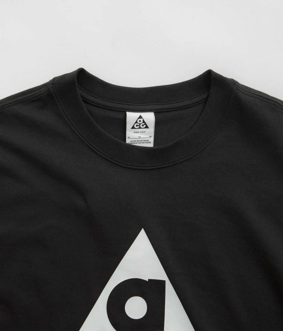 Nike ACG HBR Men's Performance T-Shirt for Outdoor Activities