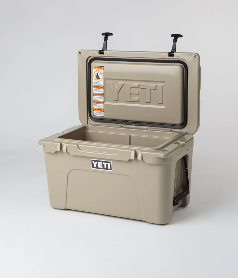 YETI Tundra 45 Quart Hard Cooler - Premium Ice Chest for Outdoor Adventures, Camping & Fishing - Heavy-Duty Rotomolded Construction - Ideal for Men's Rugged Use