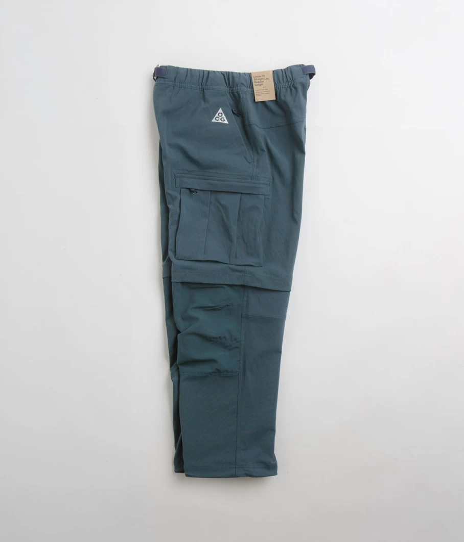 Nike ACG Smith Summit Cargo Pants for Men - Durable Outdoor Hiking Tactical Pants