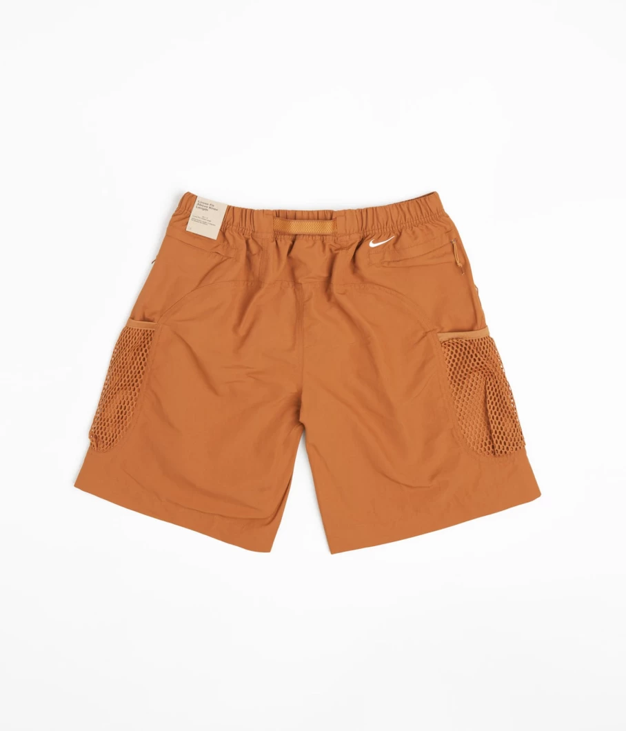 Nike ACG Men's Snowgrass Cargo Shorts - Outdoor Adventure & Utility Design