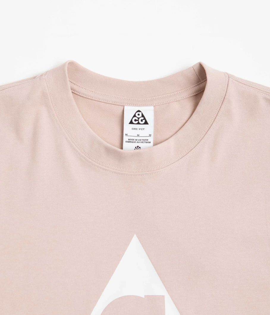 Nike ACG HBR Men's Performance T-Shirt for Outdoor Activities