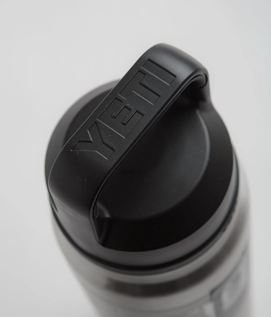 Yeti Rambler 26Oz Chug Cap Water Bottle for Men - Insulated Stainless Steel Vacuum Flask