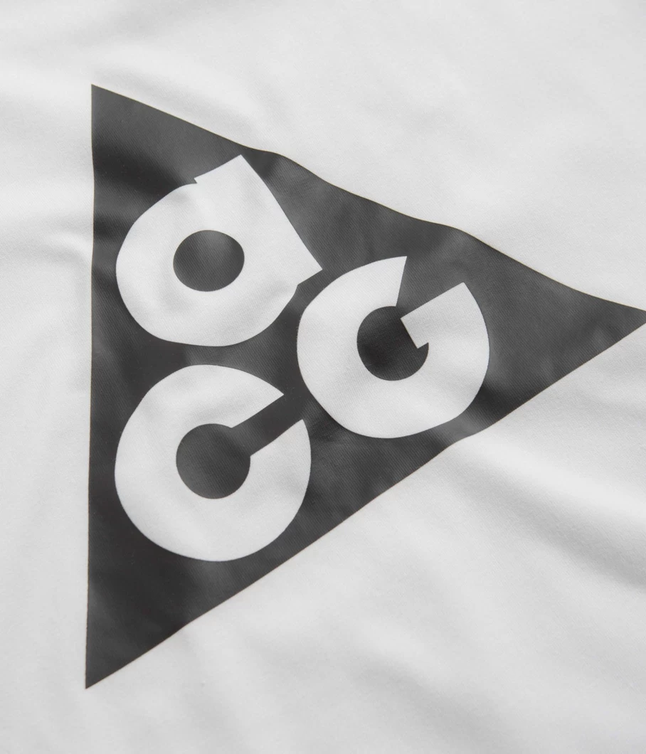 Nike ACG Men's HBR Short Sleeve T-Shirt - Lightweight Outdoor Training Top