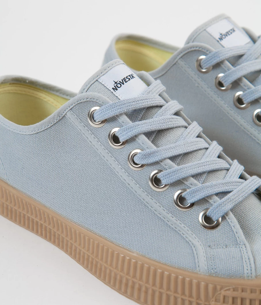 Novesta Star Master Men's Sneakers - Classic Vintage Style Canvas Shoes for Men