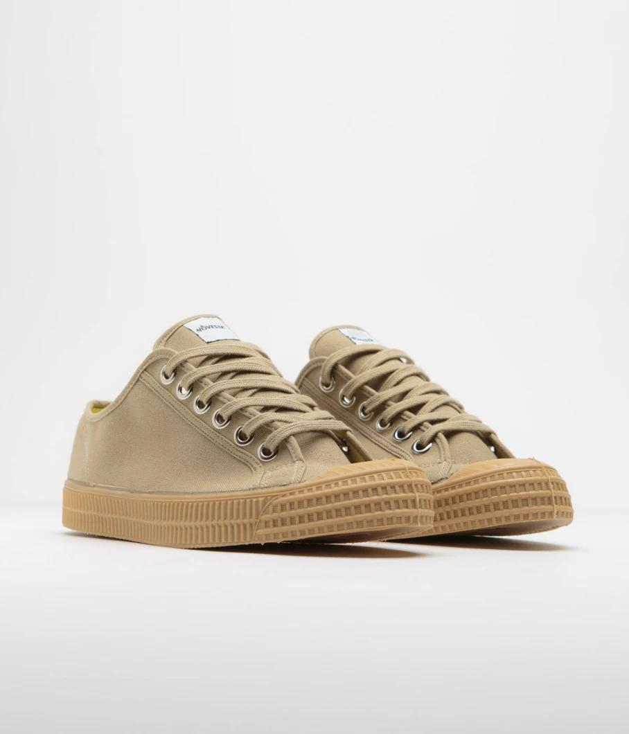 Novesta Star Master Men's Sneakers - Classic Vintage Style Canvas Shoes for Men