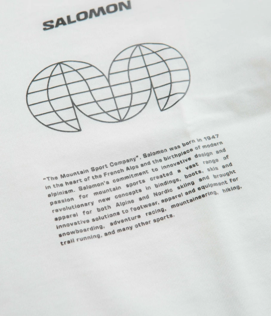 Salomon Men's Globe Graphic T-Shirt - Stylish Casual Tee for Everyday Wear