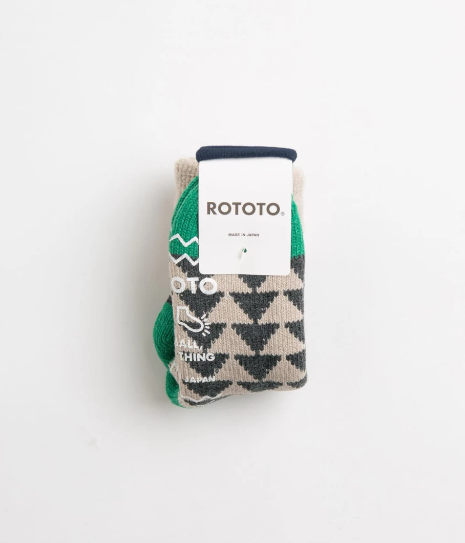 RoToTo Men's Comfortable Triangle Toe Sankaku Socks for Relaxing at Home