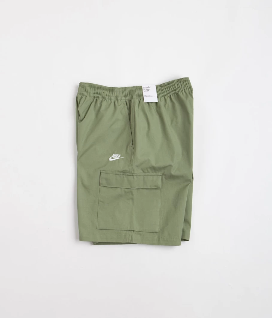 Nike Men's Club Cargo Shorts - Comfortable Athletic Casual Shorts for Men