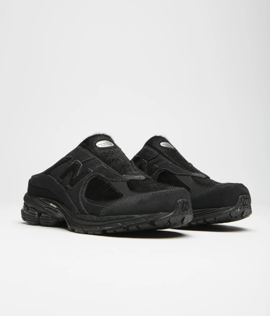 New Balance 2002R Mule Shoes for Men - Lightweight Comfortable Slip-On Sneakers