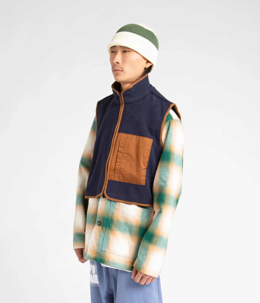 Workware Men's Lightweight Fleece Vest for Outdoor Activities