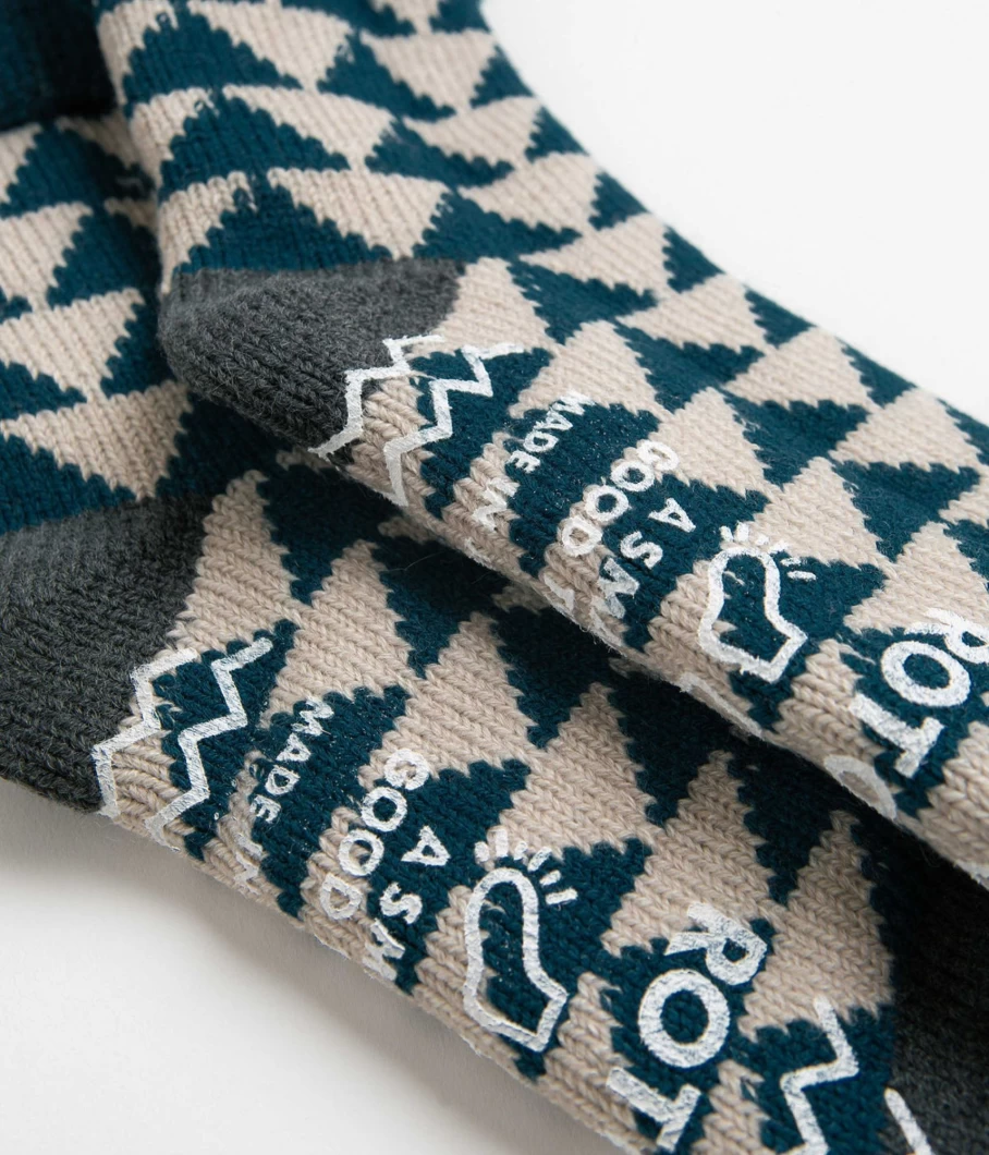 RoToTo Men's Comfy Triangle Sankaku Socks for Relaxing at Home