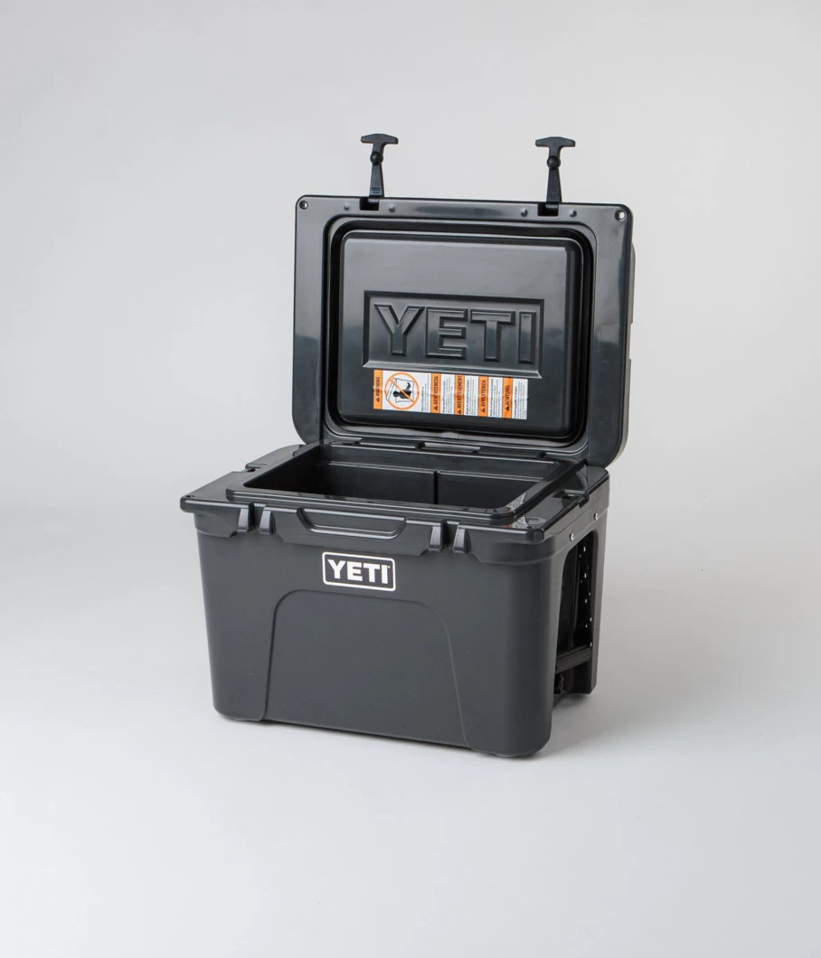 Yeti Tundra 35 Quart Hard Cooler - Rugged, Ice Retention Cooler for Outdoor Adventures